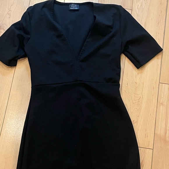 Zara Dresses & Skirts - Black Zara cotton v-neck knee length dress size S